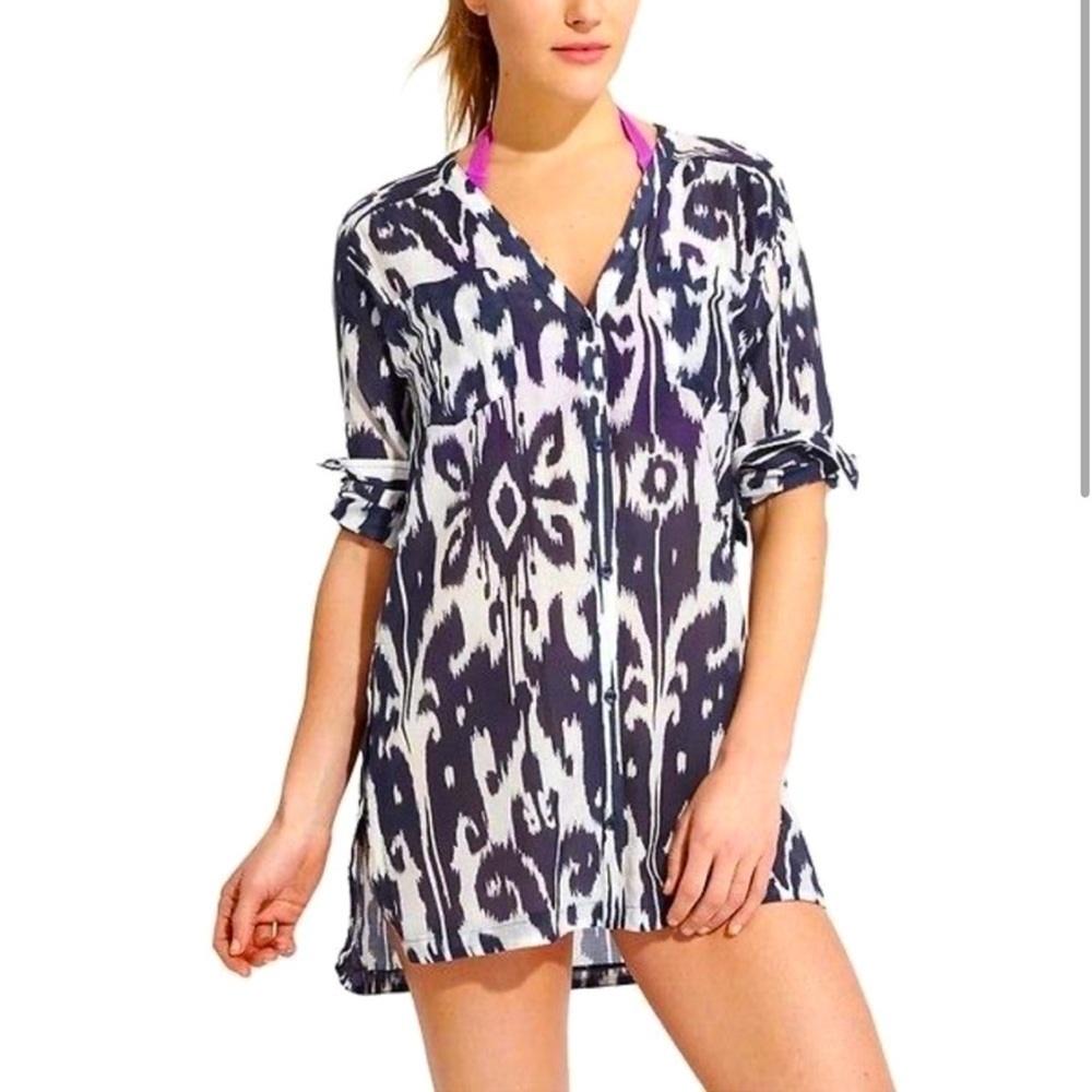 Athleta Silk Swim Cover Up
Blue White shirt Dress Ikat Bloom Kaftan